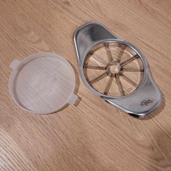 pampered chef stainless steel apple wedger - core remover and slicer - Picture 6 of 11